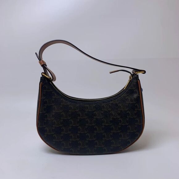Celine Women Pre-Loved Bag Very Good Condition - Picture 1 of 9